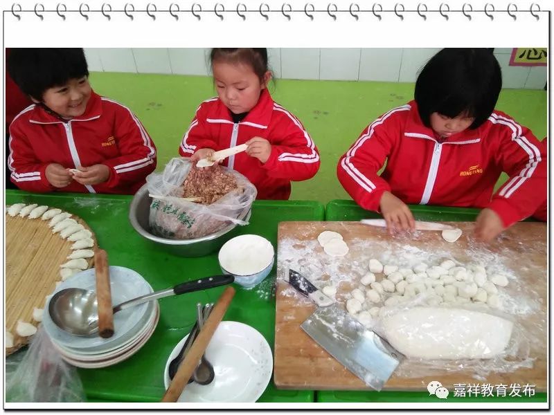 橡皮泥手工餐具_营养餐橡皮泥手工制作_橡皮泥手工做饭