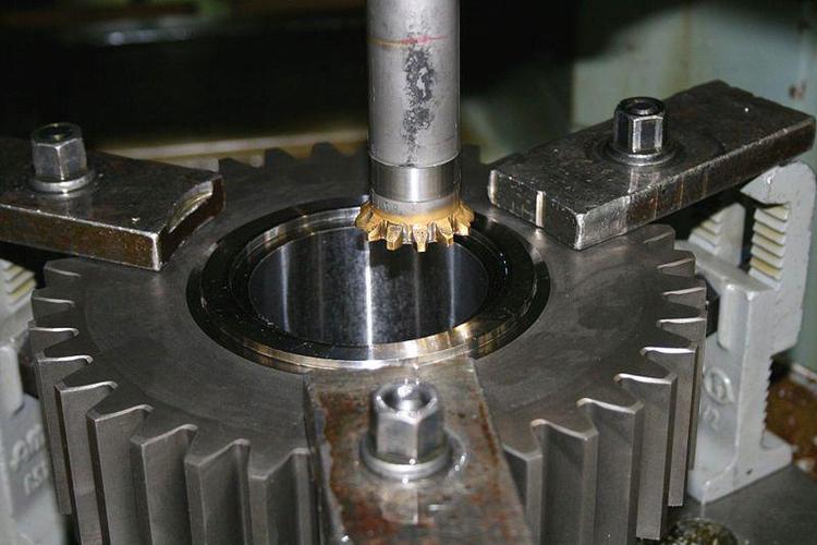 专业知识齿轮制造中的冶金工艺及常见齿轮加工方式中的装夹系统